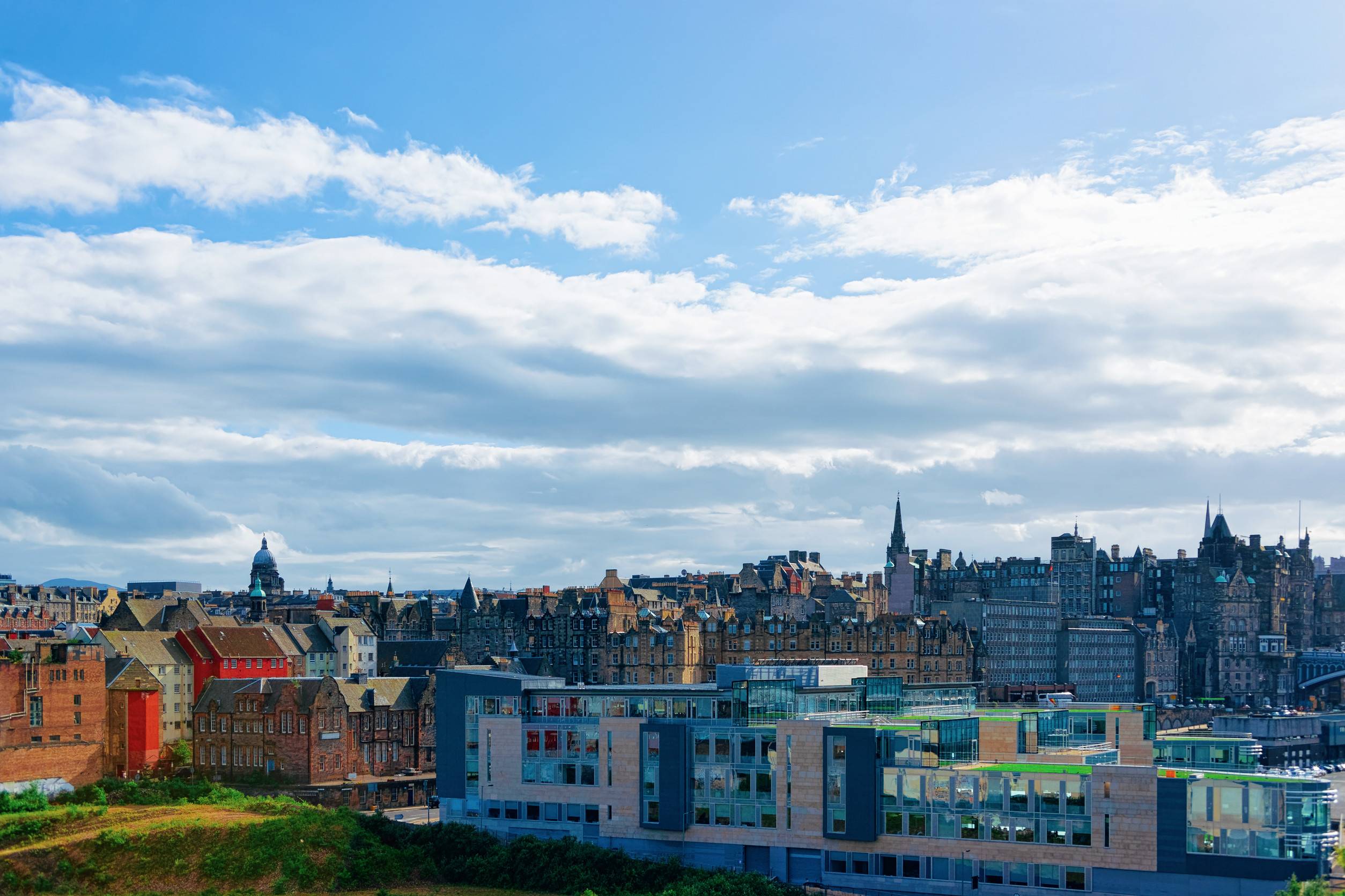 Edinburgh Comfort And Charm In Scotland Capital